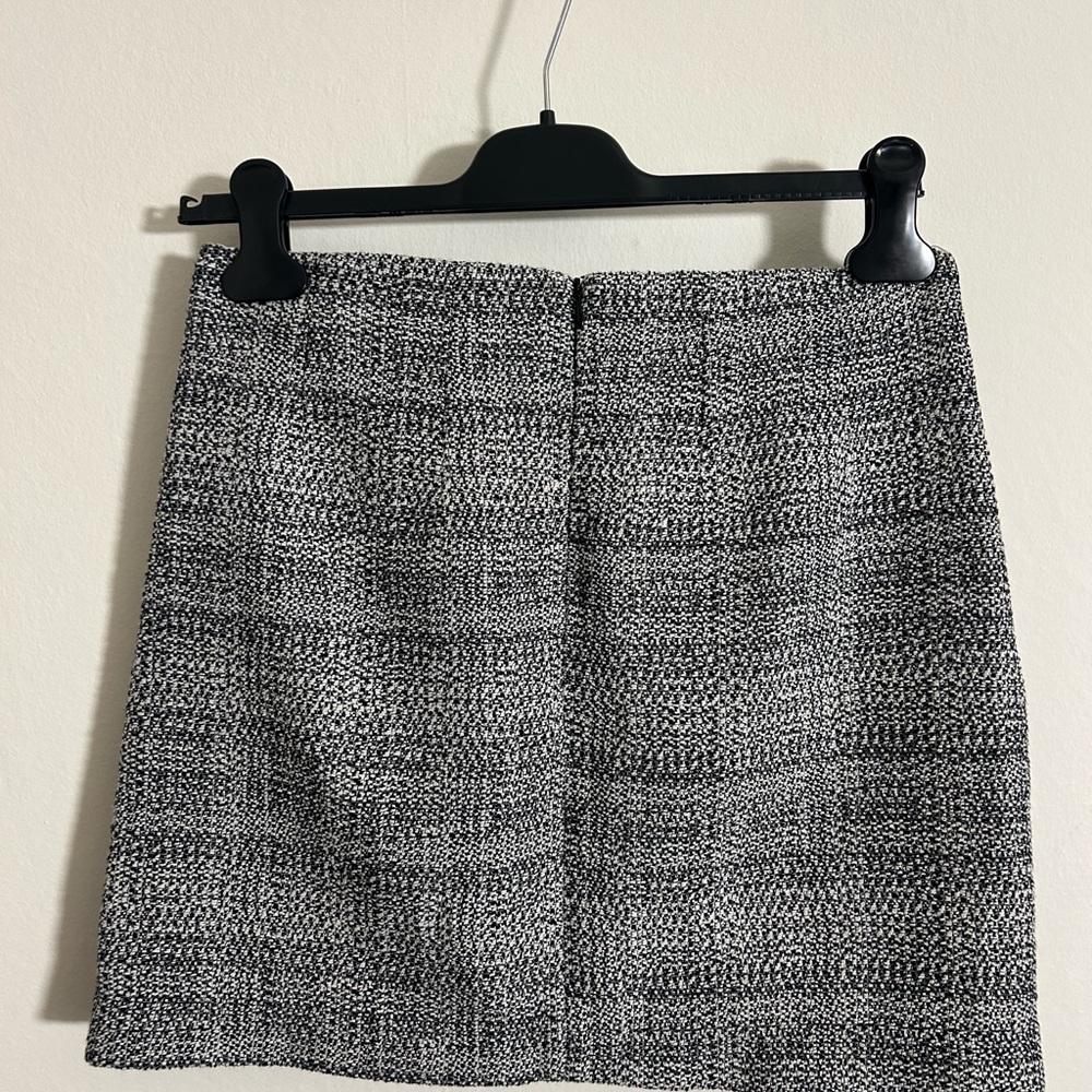 Aritzia Black and White Tweed Mini Skirt